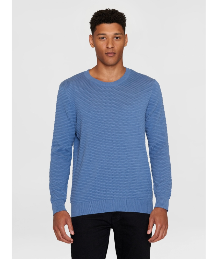 Pull tricoté