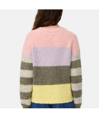 Pull doux à coupe carrée