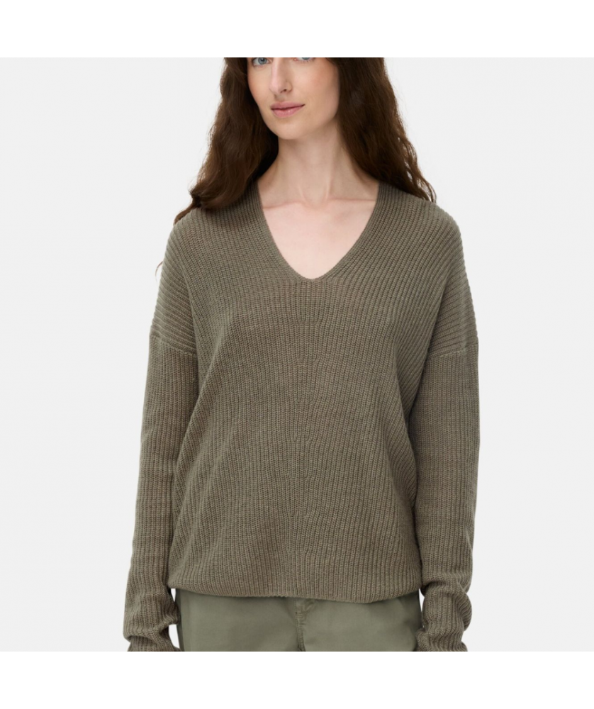Pull en maille à col en V